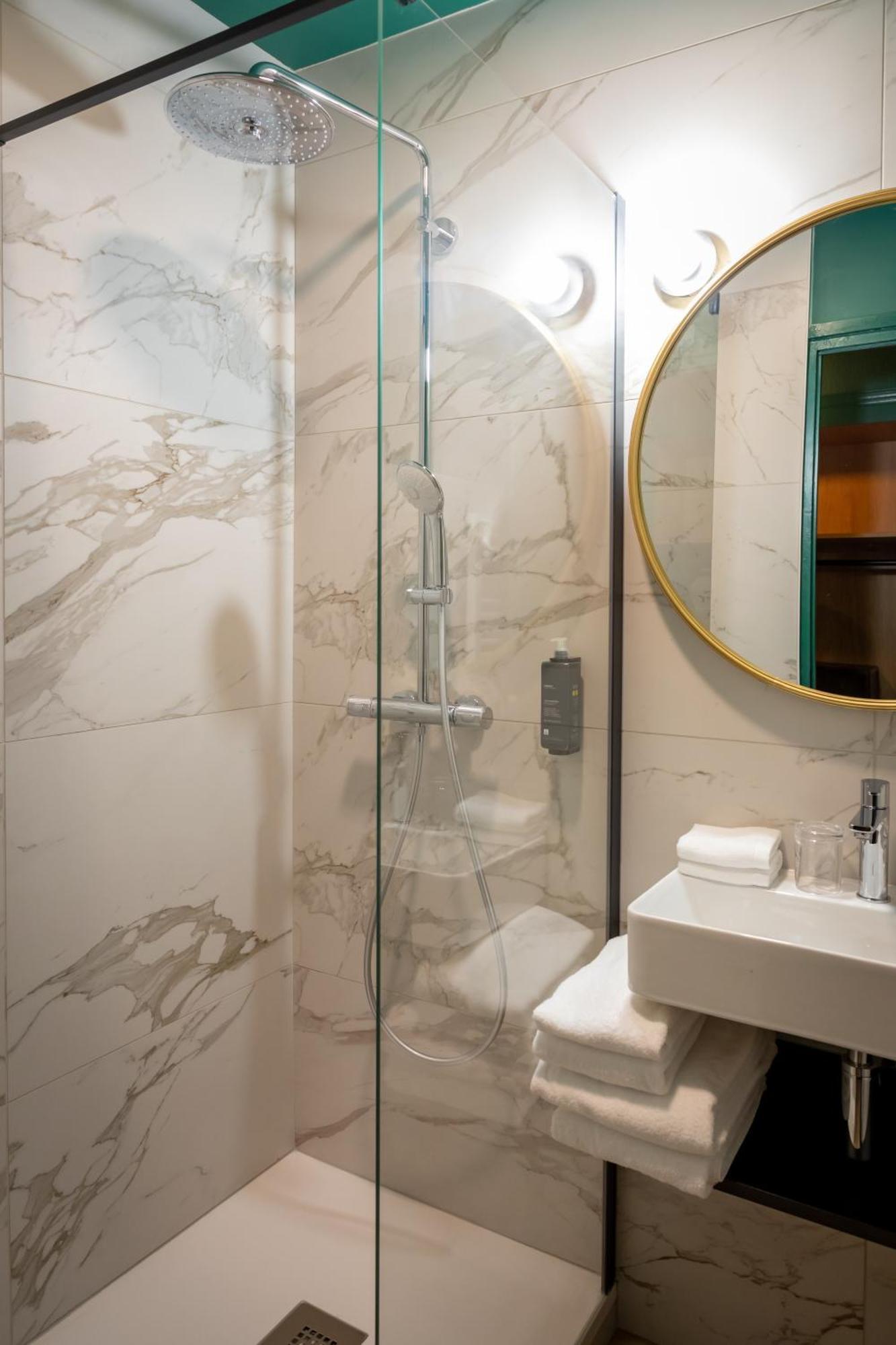 Brit Hotel Kara Sainte Anne D'Auray Rum bild